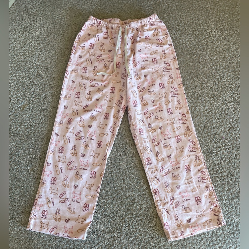 L.L. Bean pink flannel cat print pajama lounge pants